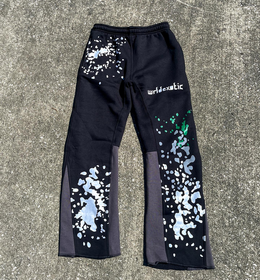 Personalized contrasting ink-splashed trousers