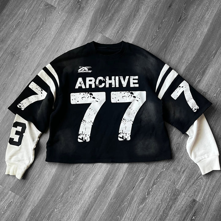 Personalized contrasting digital print fake two-piece sweatshirt