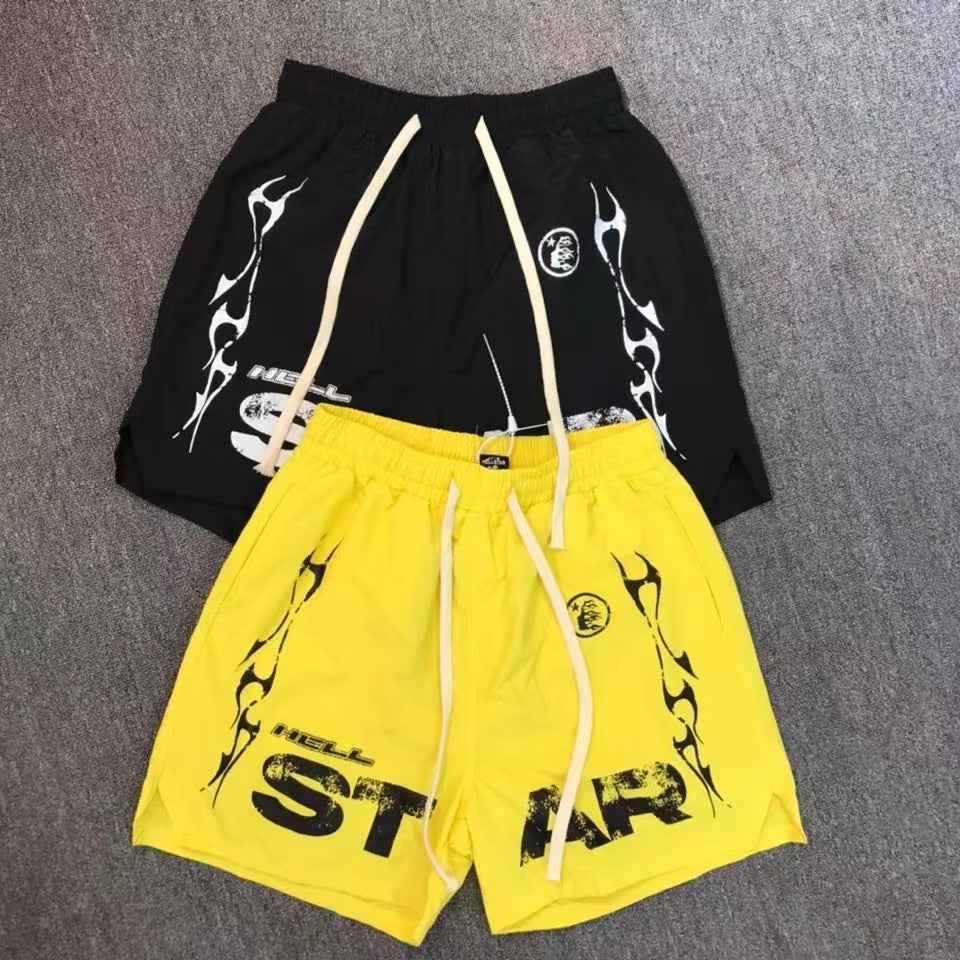 Statement street fashion print shorts