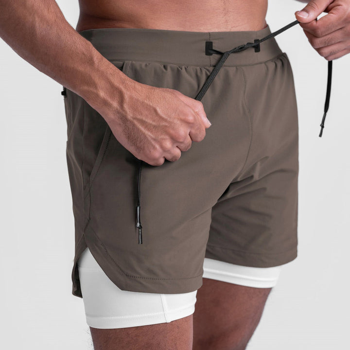 Quick Drying Breathable Multi Pocket Sports Shorts