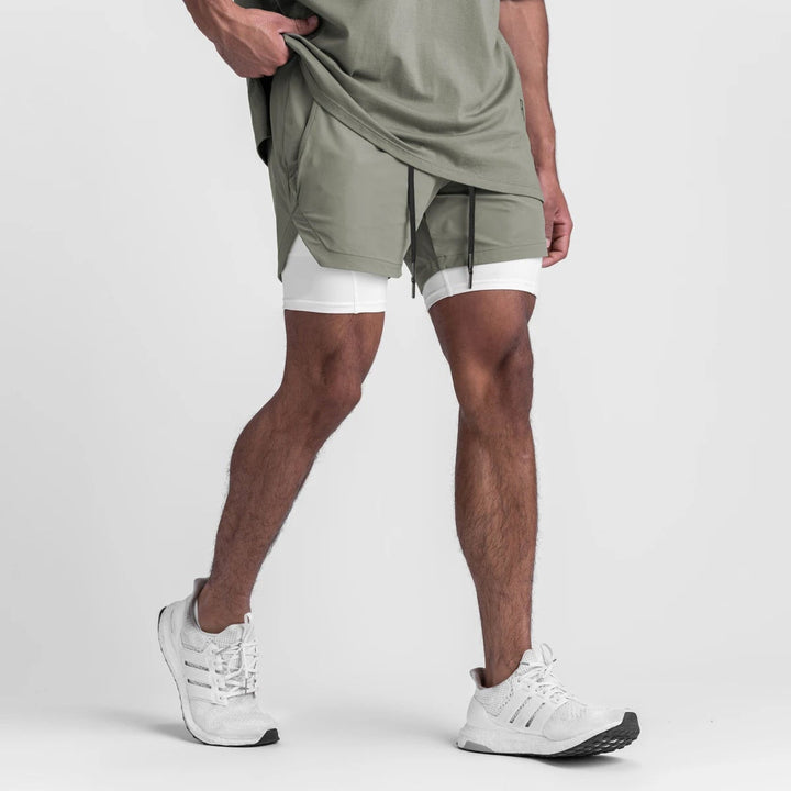 Quick Drying Breathable Multi Pocket Sports Shorts